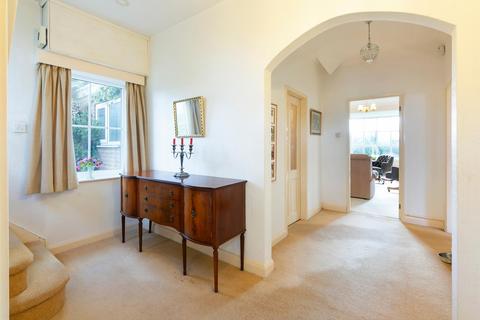 52 Burnby Lane, Pocklington, York, YO42 2QE