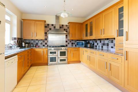 52 Burnby Lane, Pocklington, York, YO42 2QE