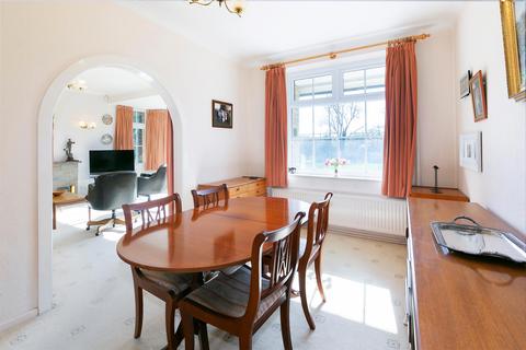 52 Burnby Lane, Pocklington, York, YO42 2QE