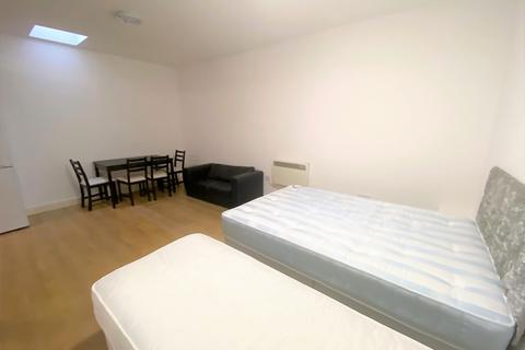 undefined, Feltham, TW14