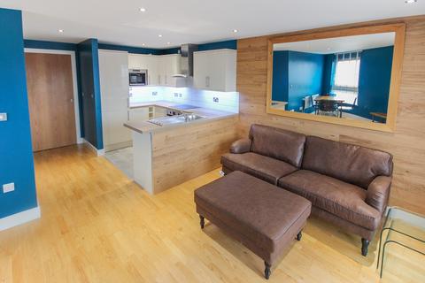 2 bedroom flat to rent - Magellen House, Clarence Dock, Leeds