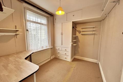 2 Fir Drive, Preston, Weymouth, DT3 6DF
