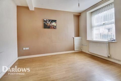 2 Cross Street, Abercynon, Mountain Ash, CF45 4LR
