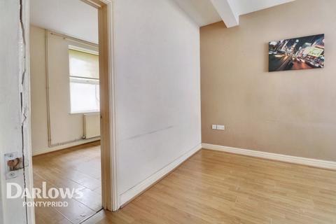 2 Cross Street, Abercynon, Mountain Ash, CF45 4LR