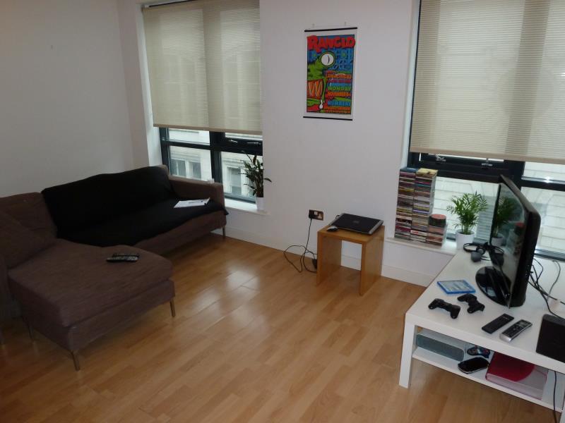 14 PARK ROW, LEEDS, LS1 5HU 1 bed apartment £795 pcm (£183 pw)