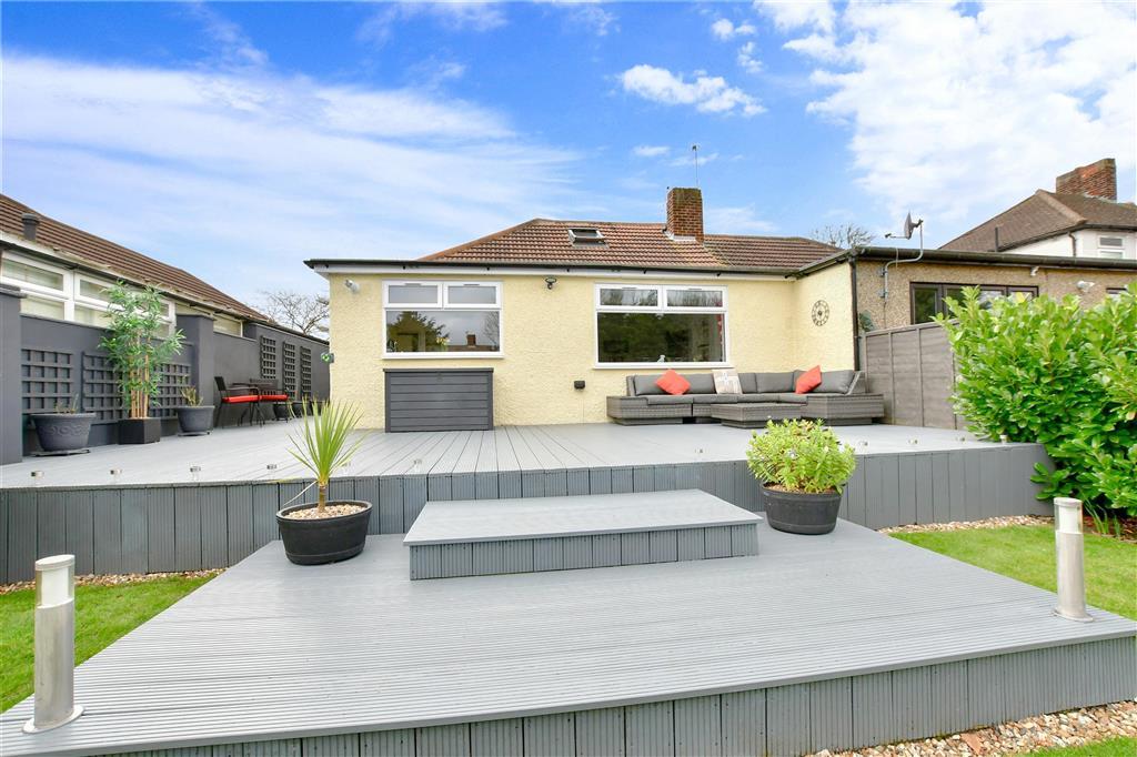 Basildon Avenue, Clayhall, Ilford, Essex 2 bed bungalow £500,000