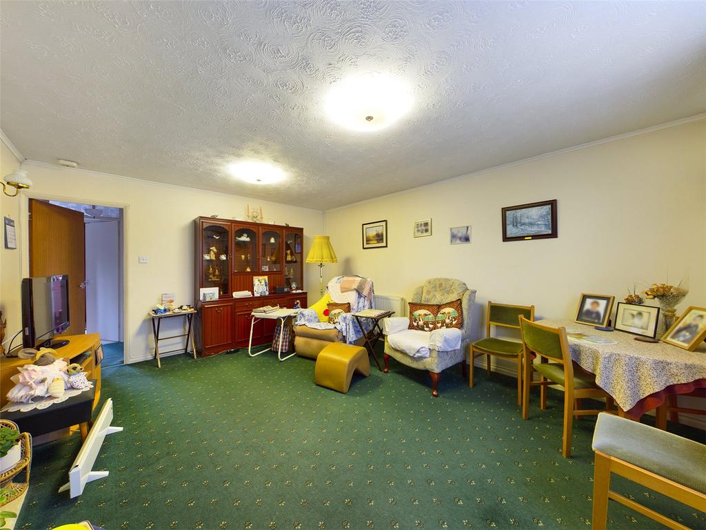 The Holly Grove, Quedgeley... 2 bed bungalow £230,000