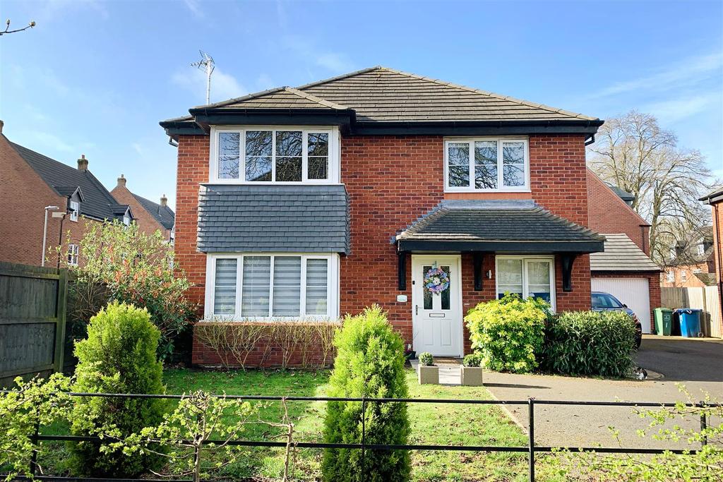 4 bedroom Detached for sale