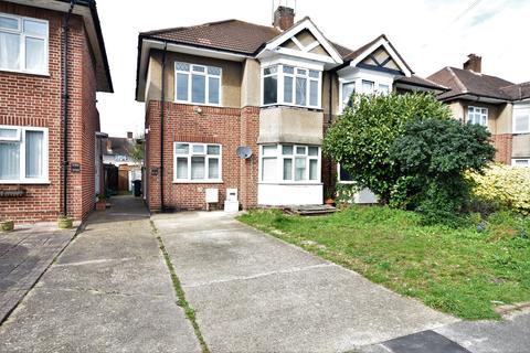 41 Amesbury Road, Feltham, TW13 5HH