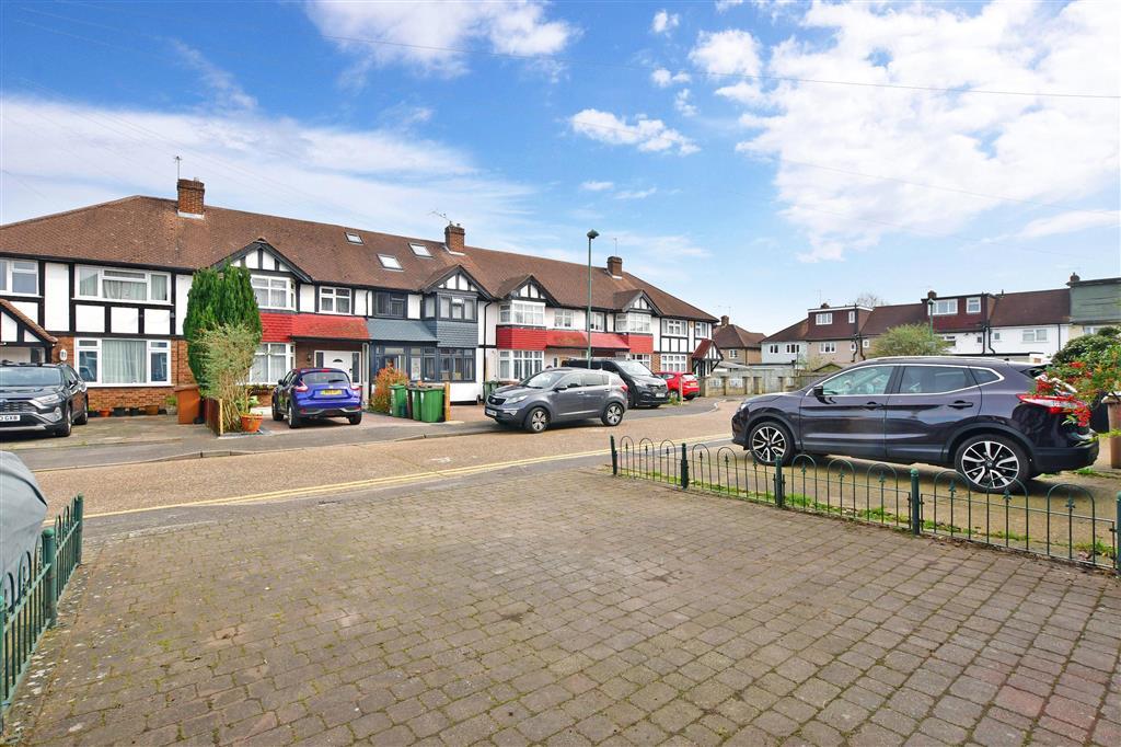 Driveway/Parking
