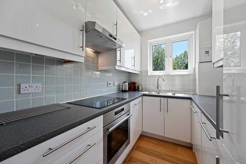 2 bedroom flat to rent, Chiswick Lane, Chiswick, London W4 2LR