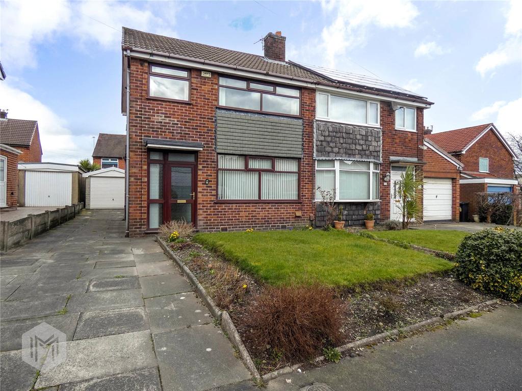 Close, Kearsley, Bolton, Greater Manchester, BL4 3 bed semi