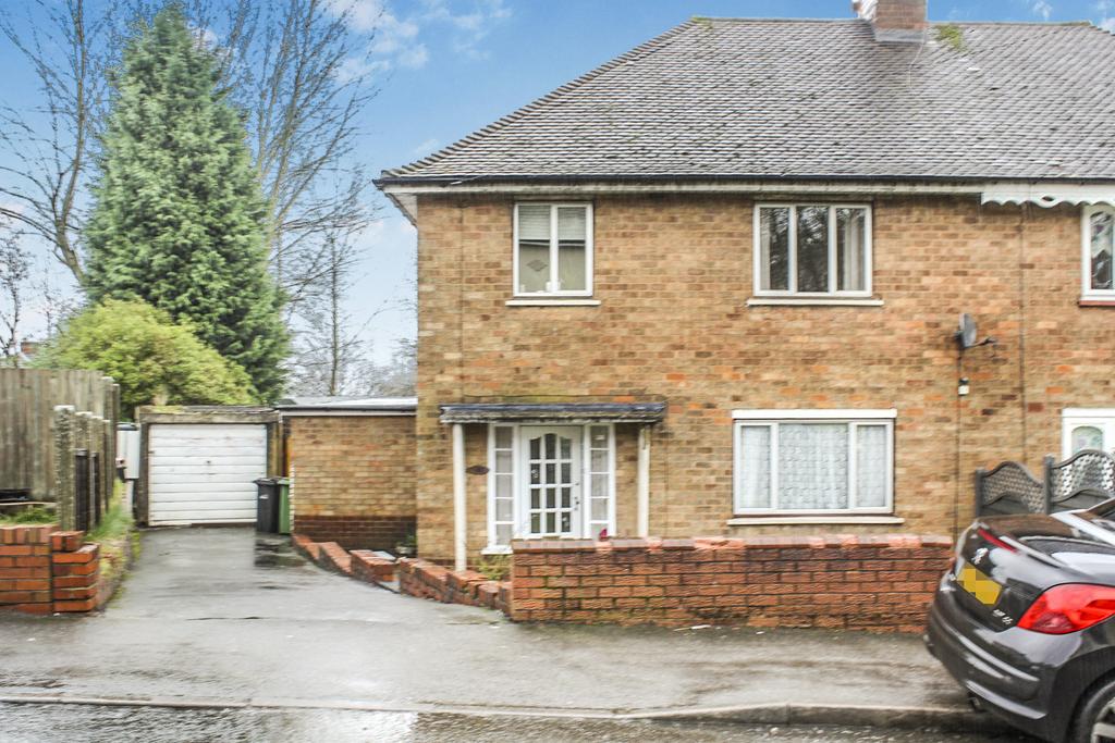 Mayfield Road, Dudley, DY1 3 bed semidetached house £185,000