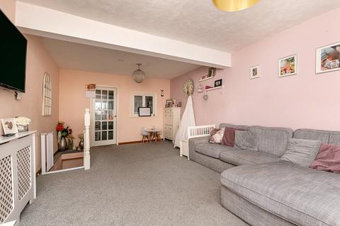33 Cross Road, Croydon, CR0 6TE