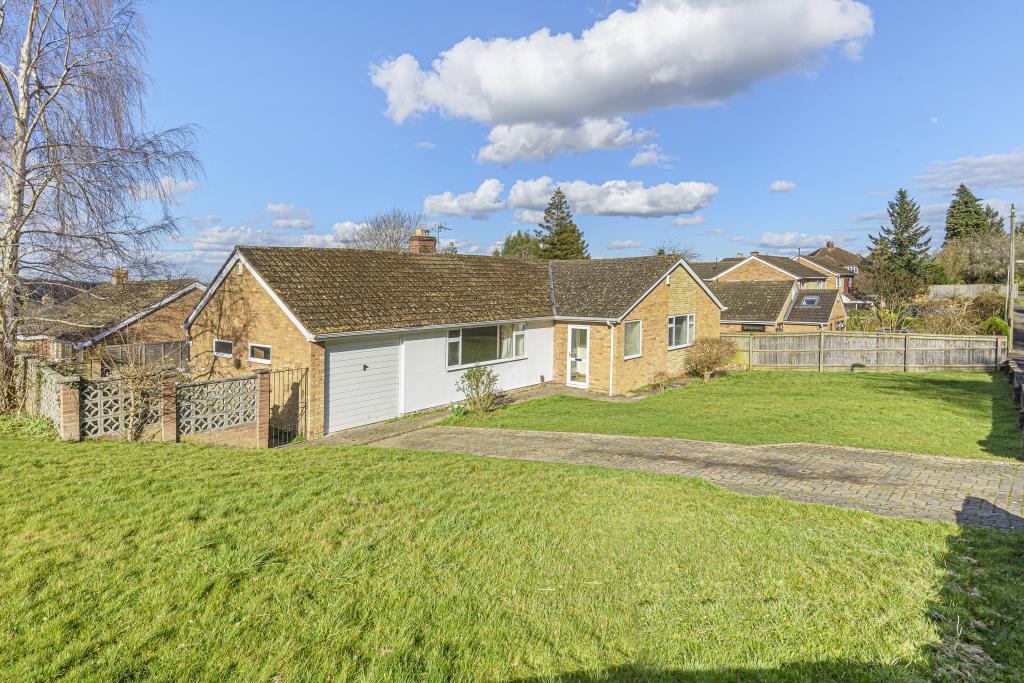 Botley, Oxford, OX2 3 bed detached bungalow £550,000