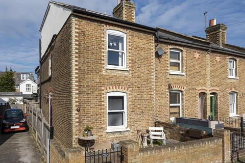 15 Borough Road, Kingston Upon Thames, KT2 6BD