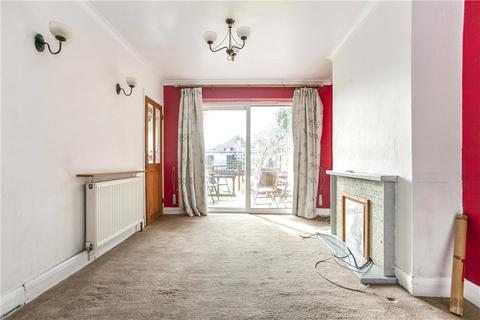 16 Hurstdene Avenue, Staines-upon-thames, TW18 1HZ