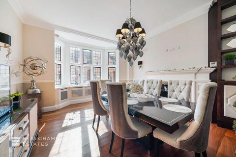 4 bedroom flat to rent - Mount Street, Mayfair, W1K