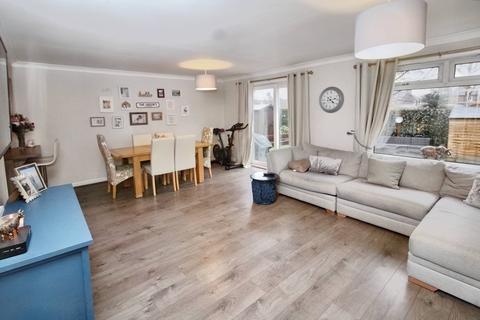 30 Beaton Road, Balloch, Alexandria, G83 8QQ