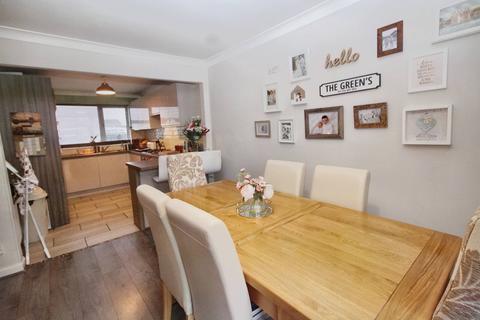 30 Beaton Road, Balloch, Alexandria, G83 8QQ