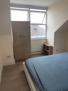 undefined, Friern Barnet Road, London N11