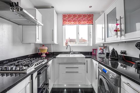84 Haddington Road, Bromley, BR1 5RQ