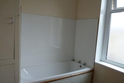 2 bedroom terraced house for sale, Belgrave Road, West Yorkshire, Keighley, West Yorkshire, BD21 2DF