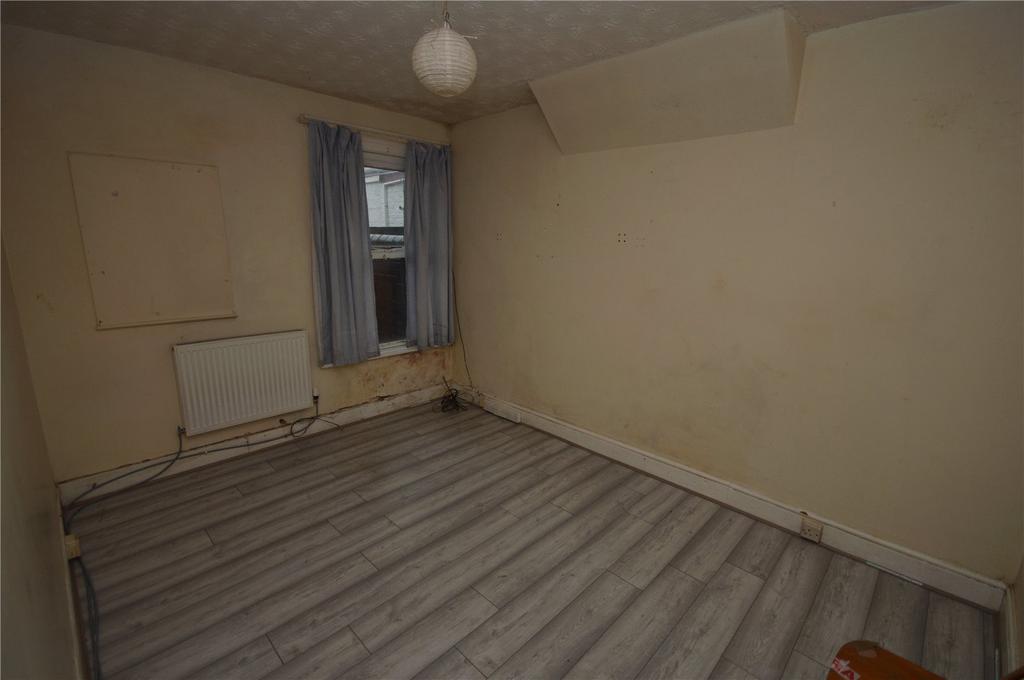 Reception/Bedroom