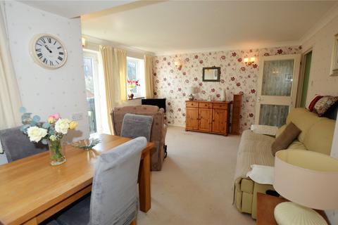 1 bedroom apartment for sale - London Road, Uckfield, East Sussex, TN22