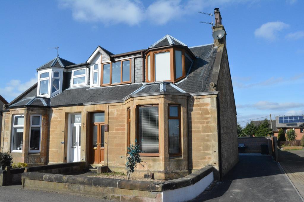 Mungalhead Road, Falkirk... 3 bed semidetached house £220,000