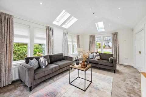5 bedroom detached house for sale - Edenhall Grove, Newton Mearns, Glasgow, G77 5TS