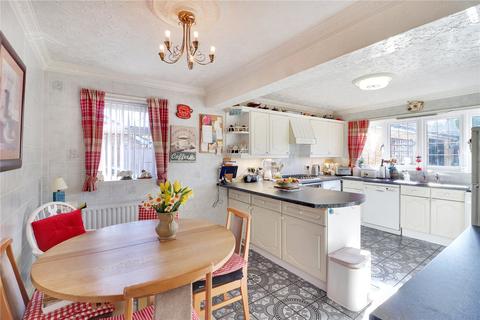 37 Cherry Trees, Hartley, Longfield, DA3 8DS