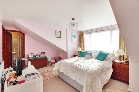 37 Cherry Trees, Hartley, Longfield, DA3 8DS