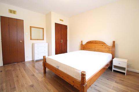 2 bedroom flat to rent, Whitehall Road, Flat , AB25