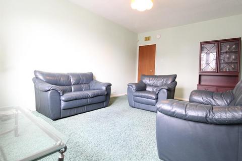 2 bedroom flat to rent, Whitehall Road, Flat , AB25