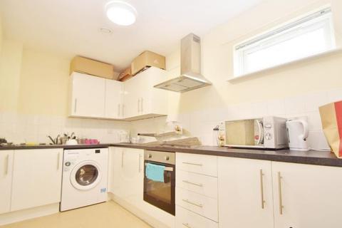 2 Tregonwell Close, Bournemouth, BH2 5AE