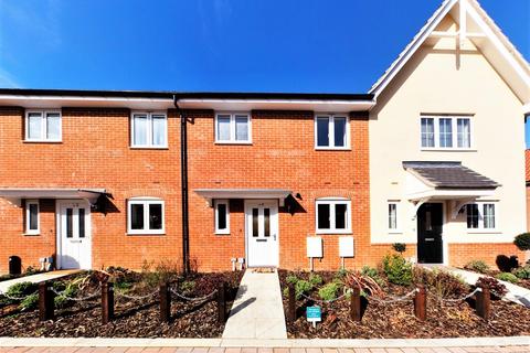 3 bedroom terraced house to rent, Wool Road, Bury St Edmunds, IP32