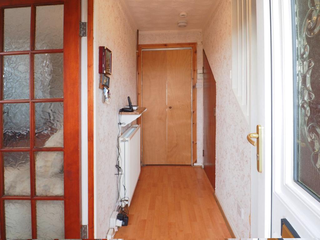 Thornwood Avenue, Ayr, KA8 2 bed end of terrace house £90,000