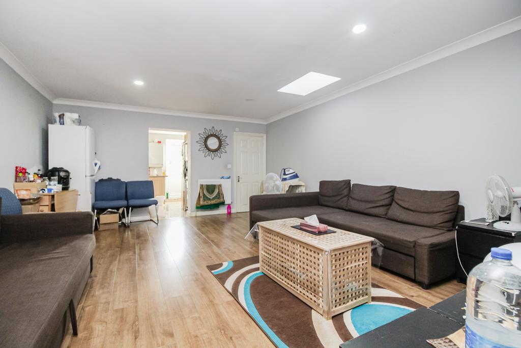 Green Street, Upton Park E13 5 bed terraced house £675,000