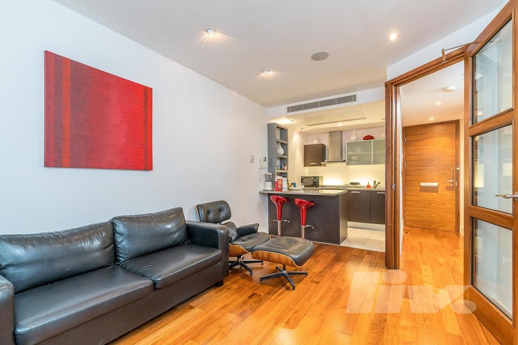 Balmoral Apartments, Praed Street, Paddington, W2 1 bed flat £2,383