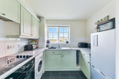 7 Edith Cavell Way, London, SE18 4JY