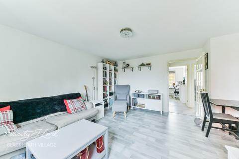 7 Edith Cavell Way, London, SE18 4JY