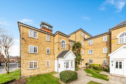 7 Edith Cavell Way, London, SE18 4JY