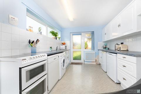 1 Bradeham Way, Norwich, NR4 6JA
