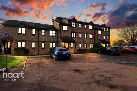 Flat 5, Crystal Court Ferro Road, Rainham, RM13 9UD