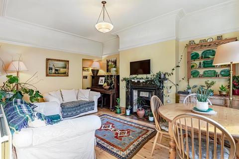 Glen Hurst, 110 Bolling Road, Ilkley, LS29 8PN