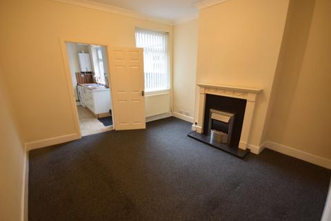 3 bedroom terraced house to rent, Buxton Street, Sneyd Green