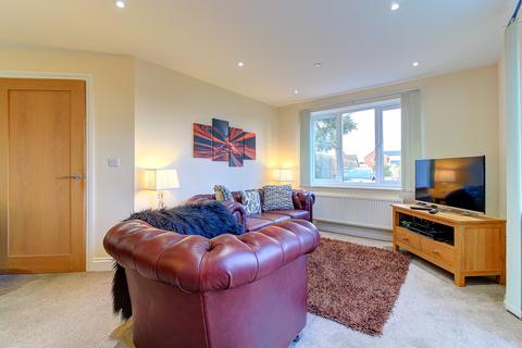 Figg Lodge Figg Lane, Crowborough, TN6 2PD