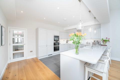 14 Milford Road, London, W13 9HZ