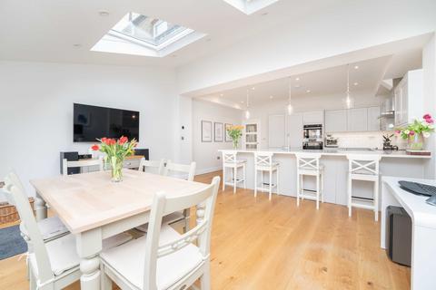 14 Milford Road, London, W13 9HZ